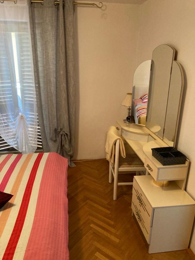 Apartment Nevia A/5 Poreč Exteriör bild